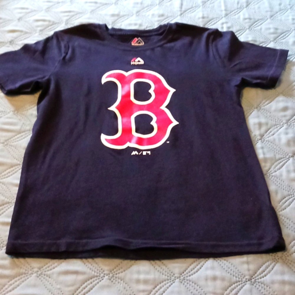 Children's Boston Red Sox t-shirt, size S(8).